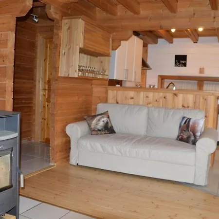 Ferienhaus In Meiserich Mit Grill, Garten Und Terrasse 펜션 *