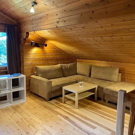 Ferienhaus In Meiserich Mit Grill, Garten Und Terrasse